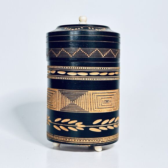 Folk Art Wood Lidded Footed Trinket Box Jar Hand Carved Round Inca Mexico Signed - Picture 5 of 13